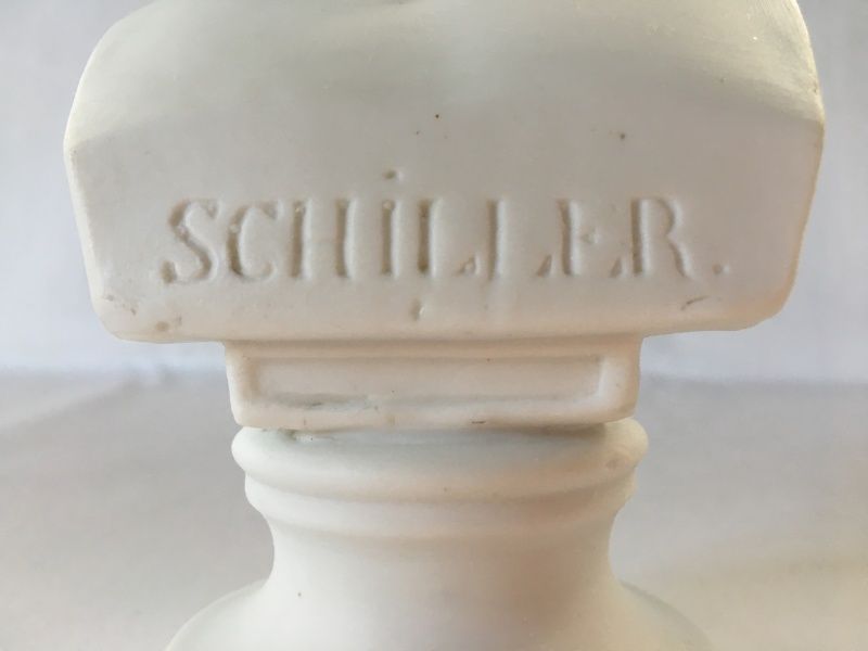 Byste Schiller